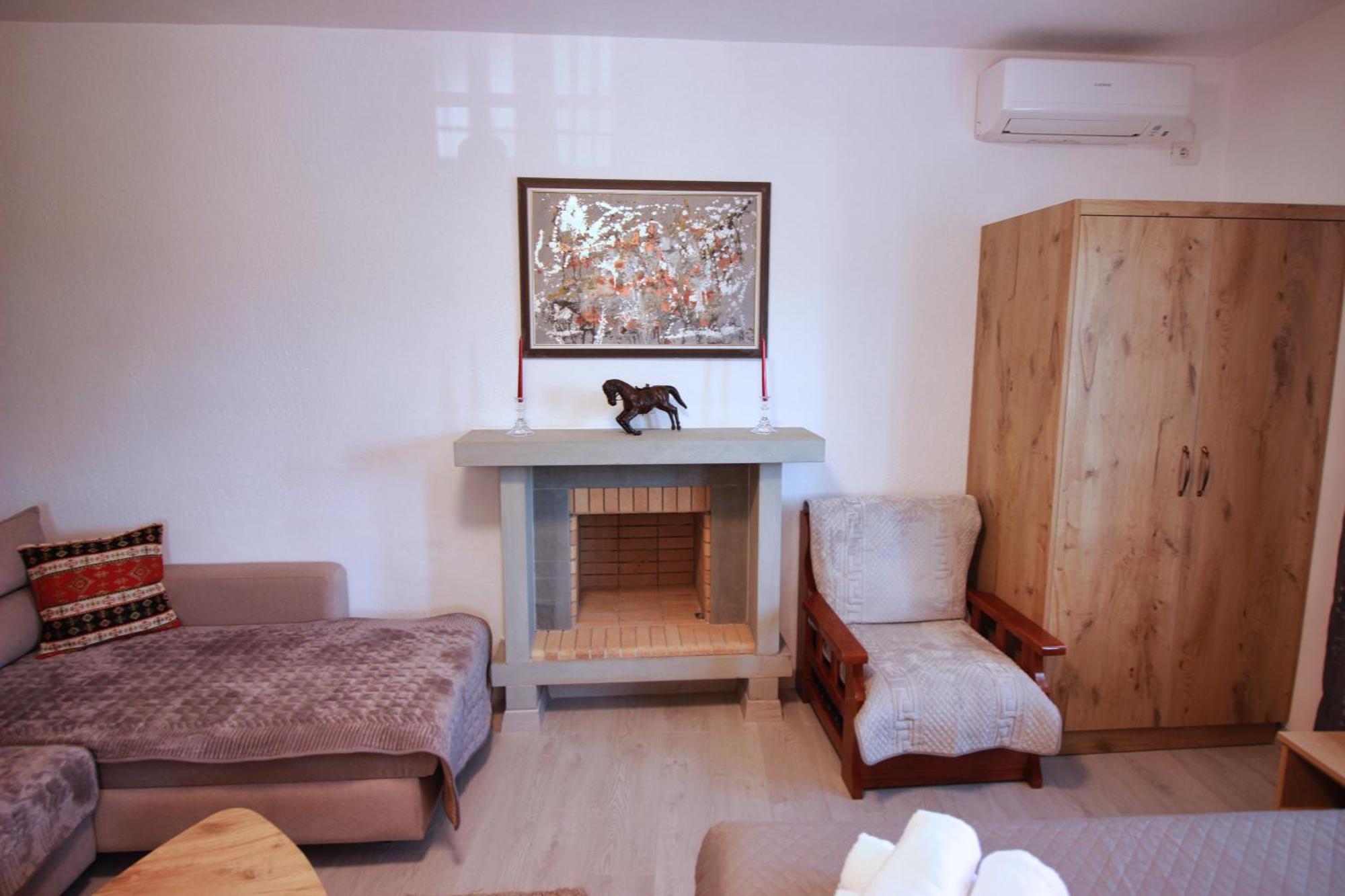 Emblematic House Apartment 4 Gjirokastër Eksteriør billede