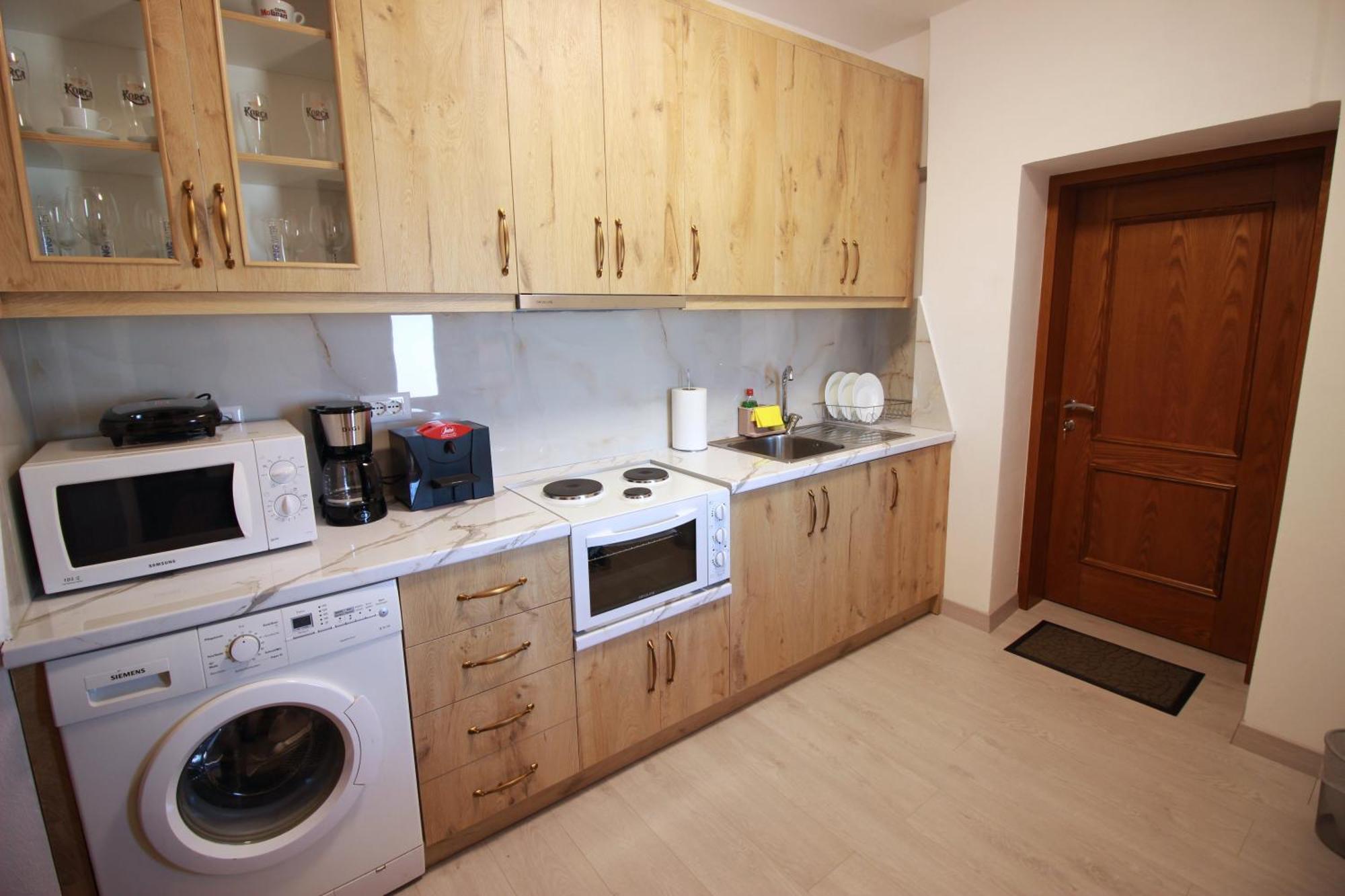 Emblematic House Apartment 4 Gjirokastër Eksteriør billede